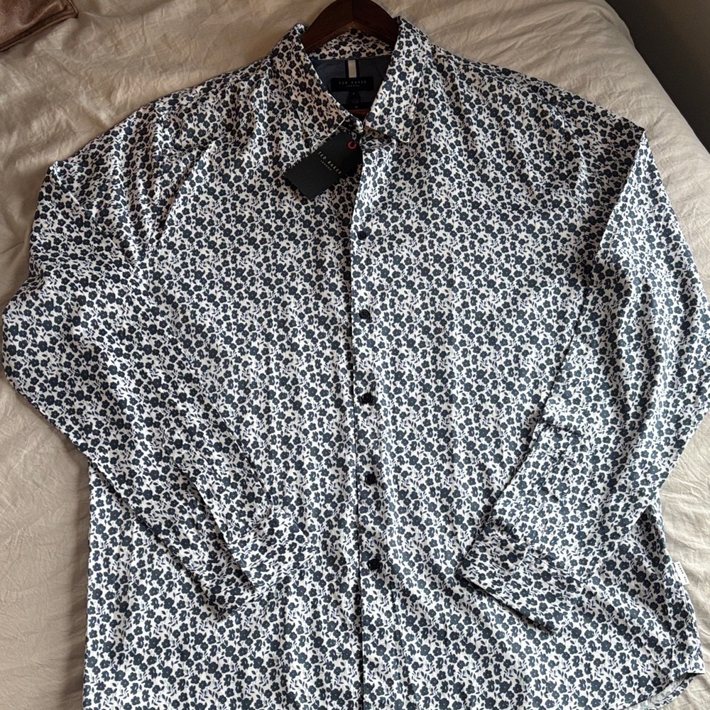 Ted Baker Navy and White Floral Buttons Down Shirt